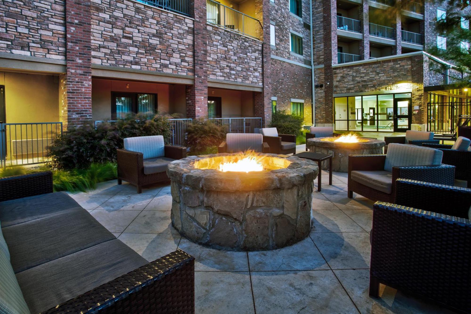 Courtyard By Marriott Dallas Flower Mound Экстерьер фото